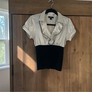 Y2K BCX Black And White Ruffled Blouse Juniors M Horror Protagonist